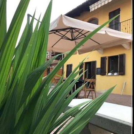 לינה וארוחת בוקר Casa Furno Certe Notti Langhe מראה חיצוני תמונה